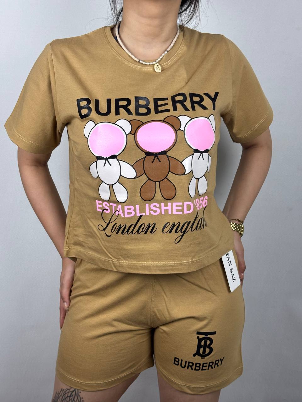 سایز 38 الی 44 در 10  رنگ موجود