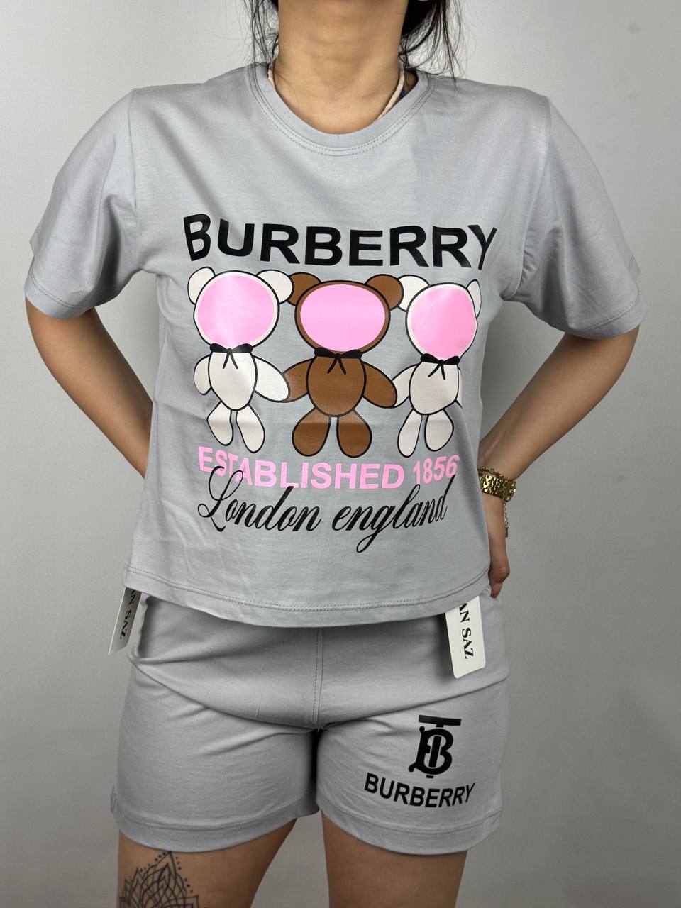 سایز 38 الی 44 در 10  رنگ موجود